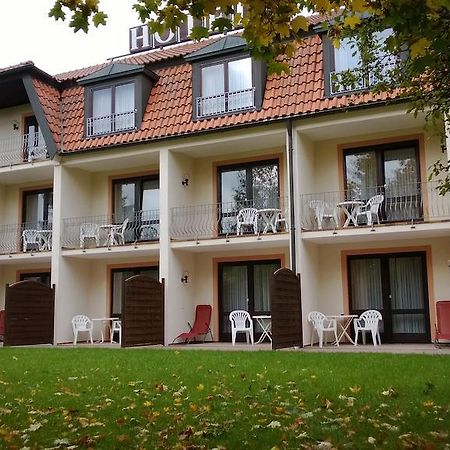 Landhotel Vierjahreszeiten Бад-Кенігсгофен Екстер'єр фото